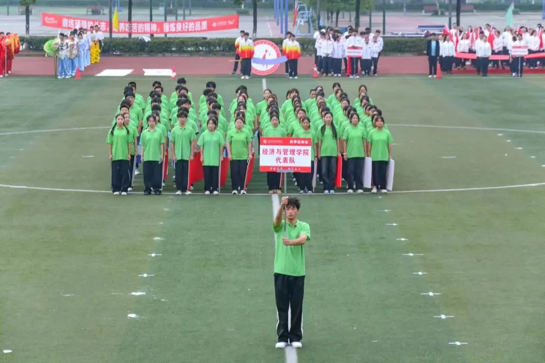 yFiP_1698110557118017601.jpg 5-1.jpg