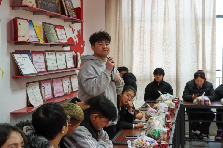 gAkG_1703922185109051273.jpg IMG_5225.jpg