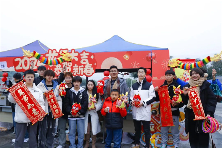 audI_1704360714709011302.jpg 640 (45).jpg