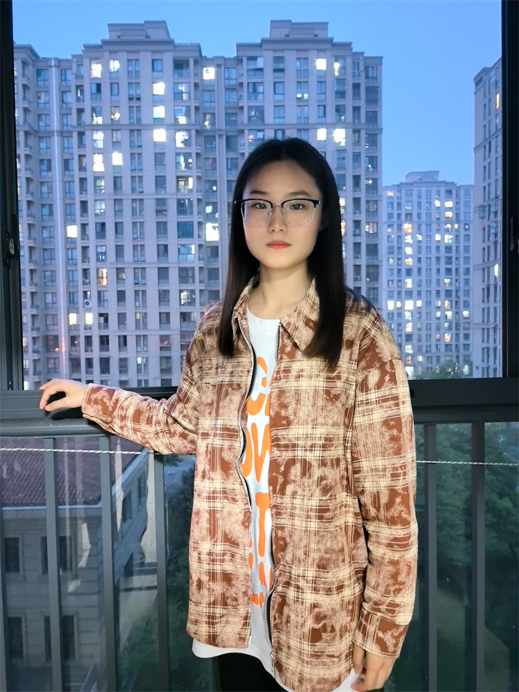 EceU_1714047266925038977.jpg 4.谭抒漫.jpg