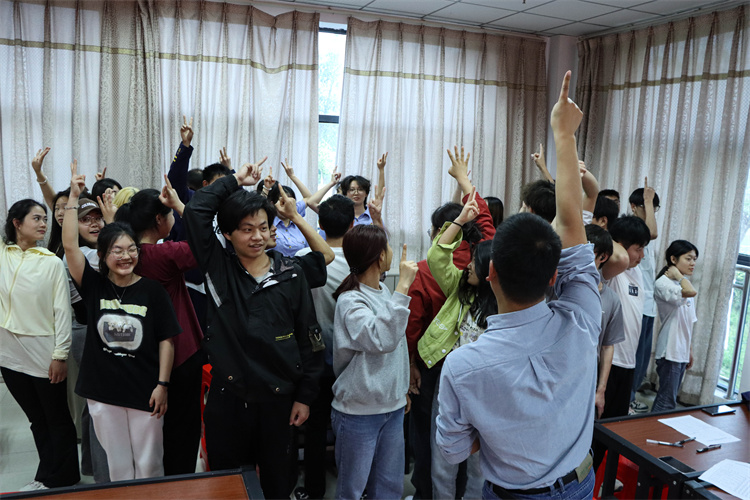 rsNp_1714810606749006238.jpg IMG_7401.jpg