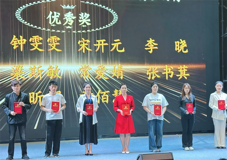 UVig_1748587610957039329.png 图片1.png